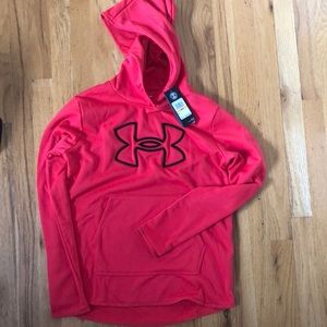 Under Armour sweatshirt